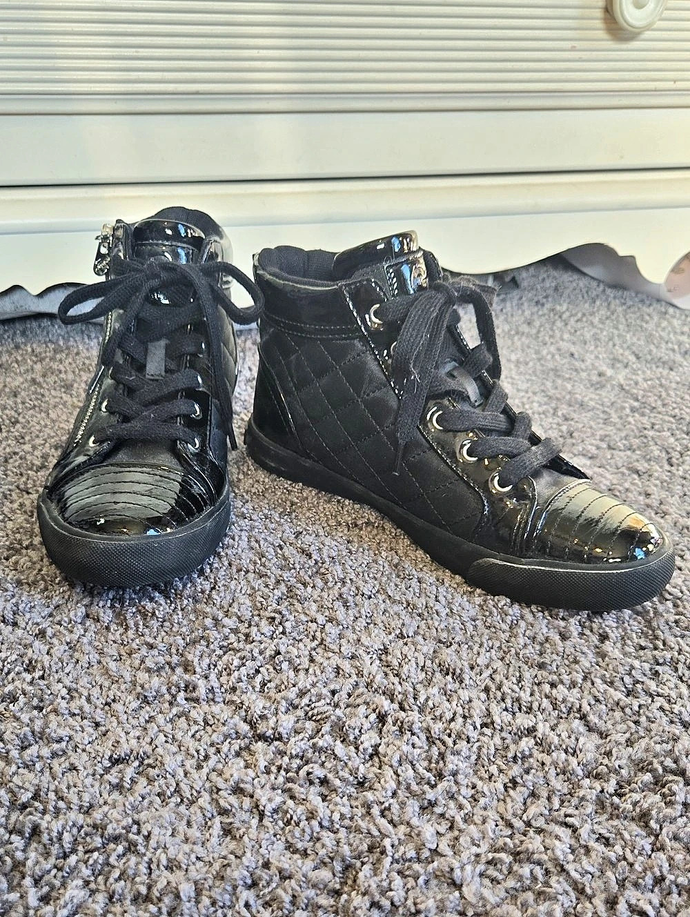 GUESS Black High-Top Sneakers US 7